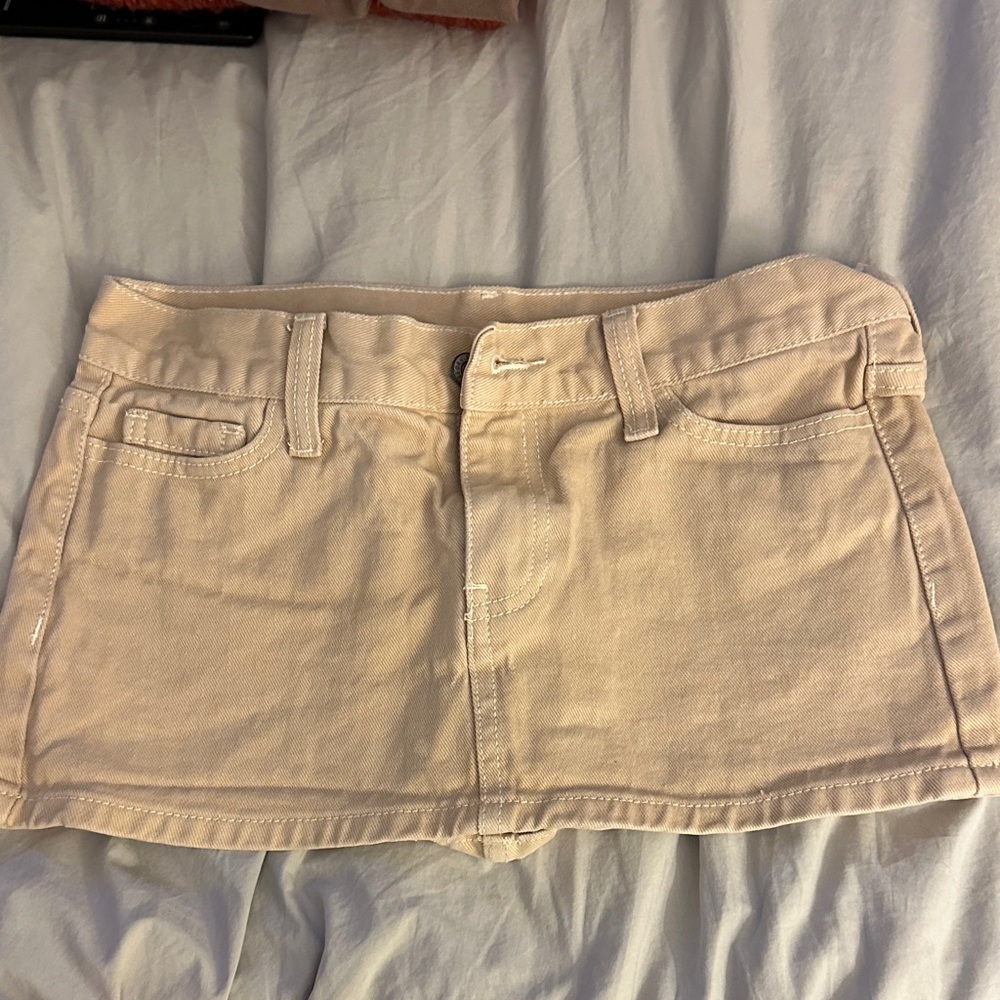 Brandy Melville Cream Mini Skirt